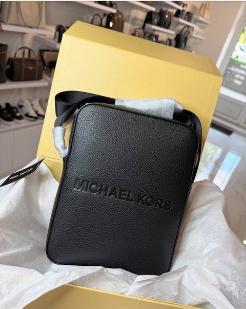 Сумка Michael Kors чоловіча 95 фото