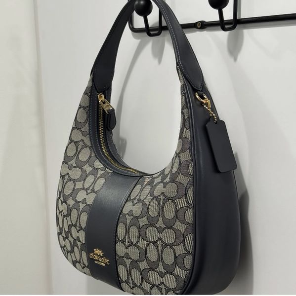 Сумка Coach жіноча 345 фото