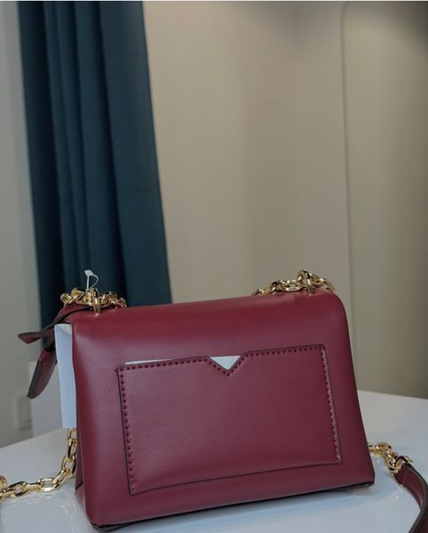 Сумка Michael Kors 62 фото
