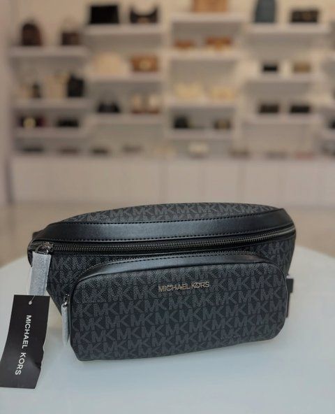 Сумка-бананка чоловіча Michael Kors 63 фото