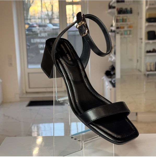 Босоніжки Michael Kors жіночі 7/ 8.5 US 129 фото
