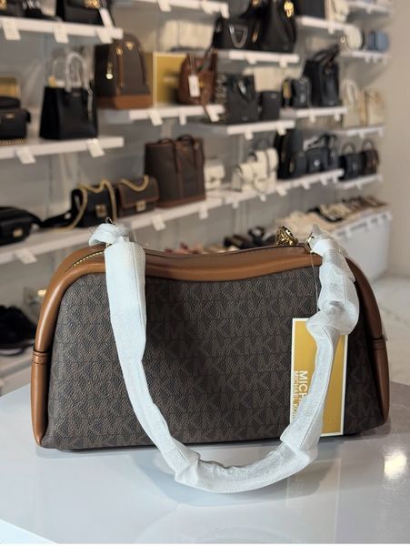 Сумка Michael Kors 102 фото