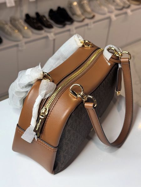 Сумка Michael Kors 102 фото