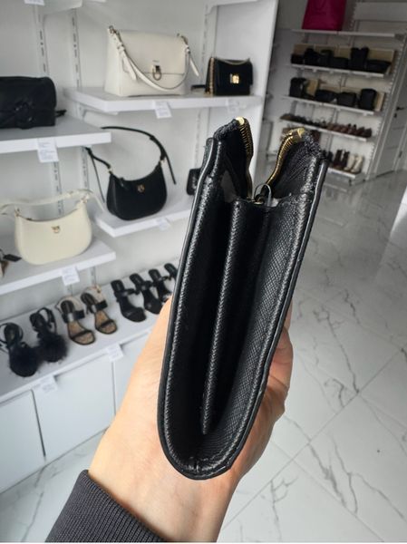Гаманець Michael Kors жіночий 91 фото
